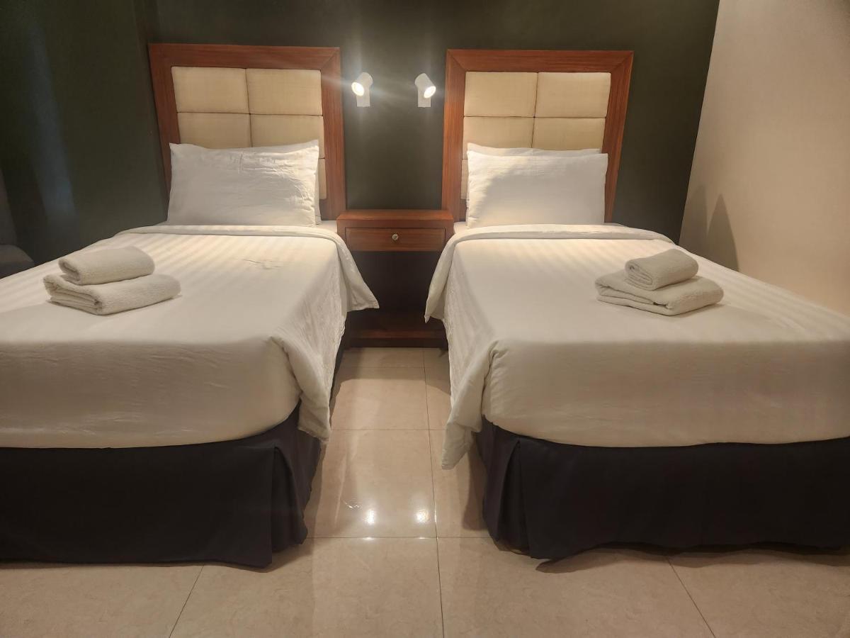 Abaca Suites Daraga  Exterior foto